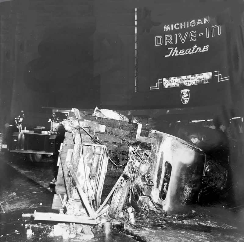 Michigan Drive-In Theatre - From Southgate Historical Society - Aco Blair (newer photo)